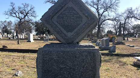 Oakwood Cemetery, 