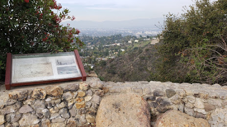 Nancy Hoover Pohl Overlook at Fryman Canyon, 
