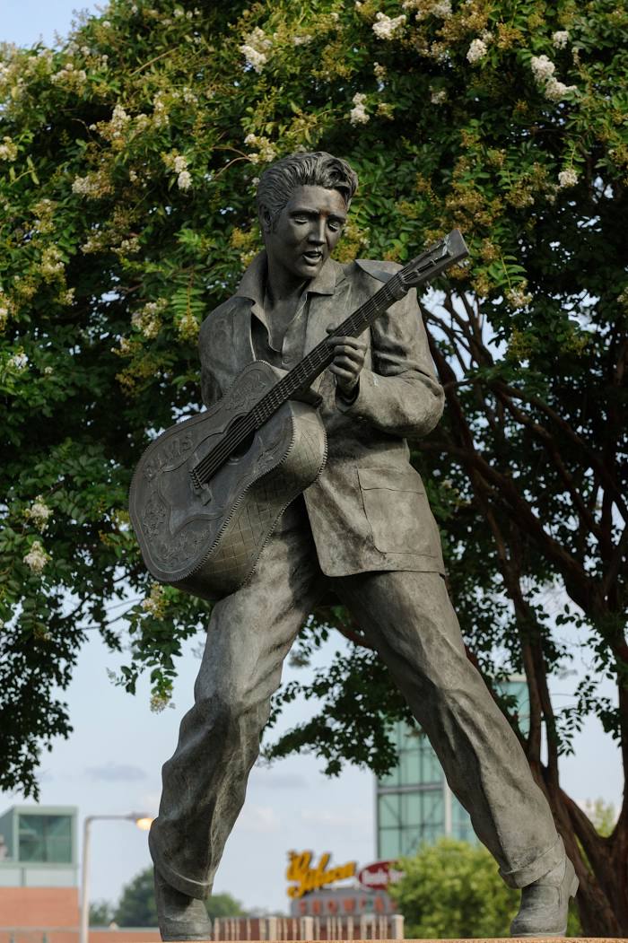 Elvis Statue, 