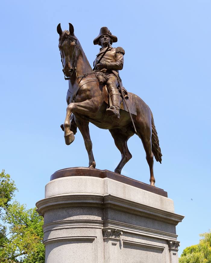 George Washington Statue, 