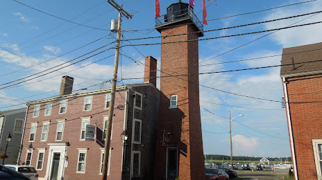 Newburyport Lighthouse, 