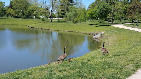 Memorial Park, Overland Park