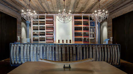 Aridus Wine Company Tasting Room, 