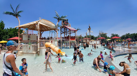Pirates Cove Water Park, 
