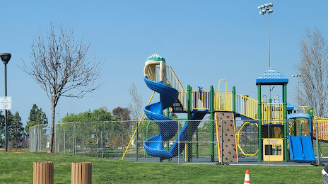 Fountain Valley Sports Park, 