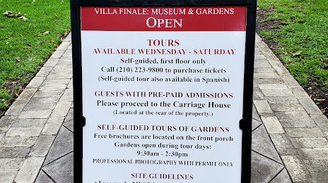 Villa Finale: Museum & Gardens, 