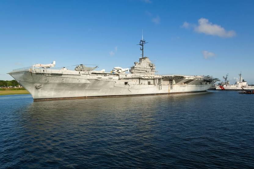 USS Yorktown CV-10, Чарлстон