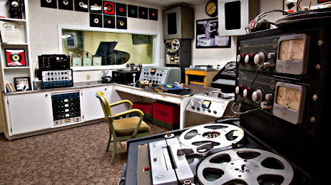 Norman & Vi Petty Rock & Roll Museum, 