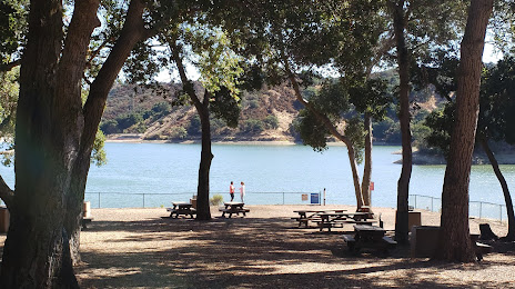 Stevens Creek County Park Lakeshore Picnic Area, Santa Clara