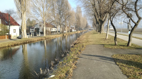 Wiener Neustadt Canal, Bad Vöslau