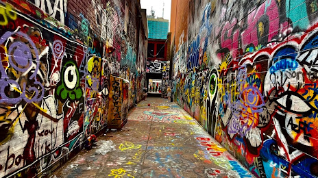 Graffiti Alley, 