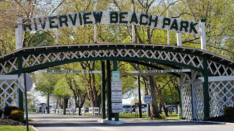 Riverview Beach Park, Salem