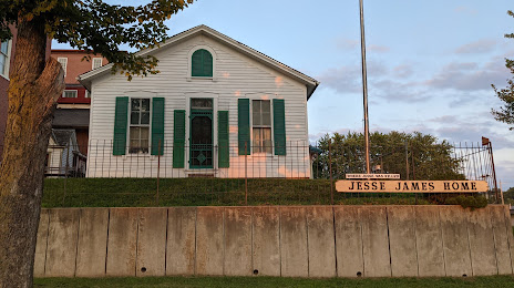 Jesse James Home Museum, 
