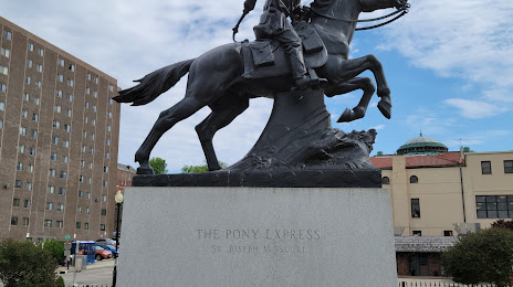 Pony Express Monument, 