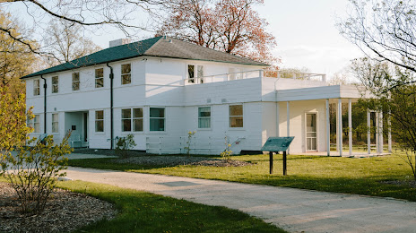Adlai E. Stevenson Historic Home, 