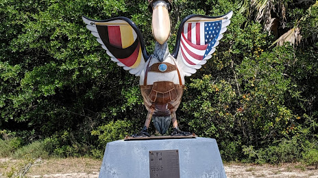 Pelicans in Paradise Monument, 