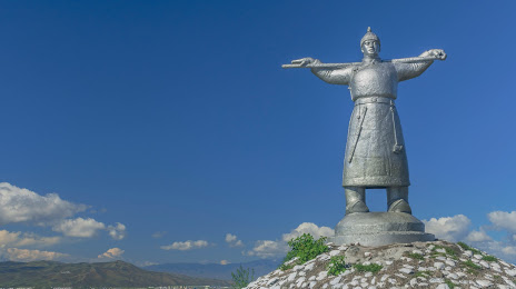 Памятник Кадарчы, Кызыл