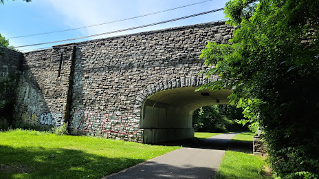 South County Trailway, Tarrytown