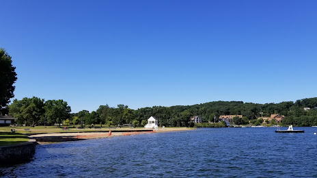 Candlewood Town Park, 