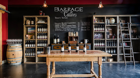 Barrage Cellars Wine Tasting Room - Woodinville Warehouse District, 