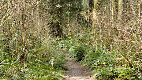 Paradise Valley Conservation Area Parking and Trail Head, Bothell