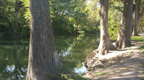 Cypress Bend Park, 
