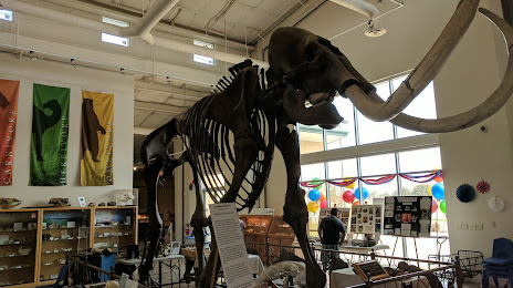 Fossil Discovery Center of Madera County, Madera