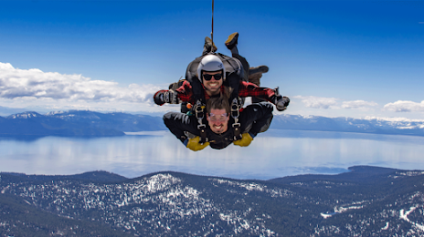 Skydive Truckee Tahoe, Траки