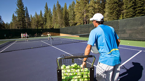 Tahoe Donner Tennis Center, Траки