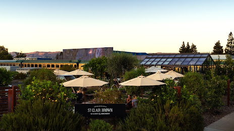 St Clair Brown Winery & Brewery, Напа