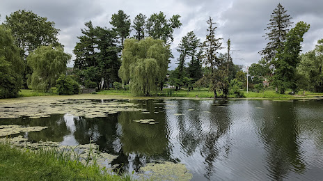 Mead Memorial Park, 