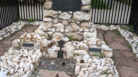 Buffalo Bill's Grave, 