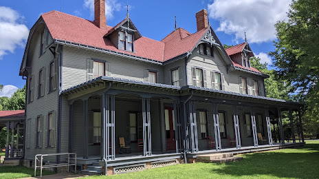 James A. Garfield National Historic Site - Lawnfield, Ментор