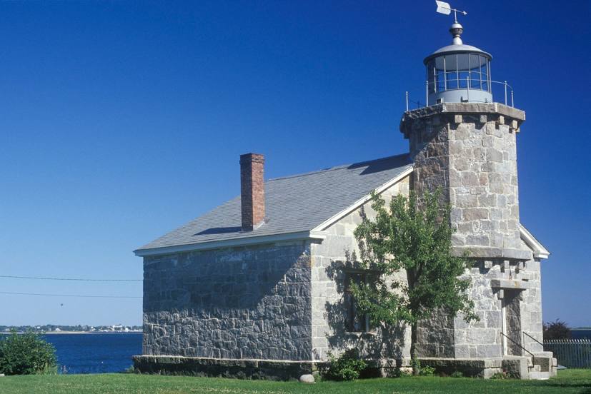 The Stonington Lighthouse Museum, 