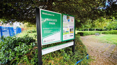 Redlees Park, Brentford