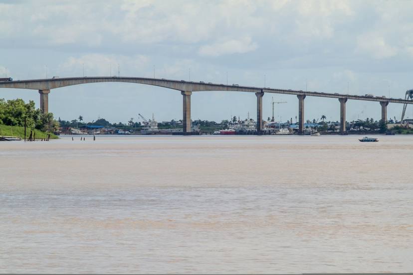 Jules Wijdenbosch bridge (Jules Wijdenboschbrug), Paramaribo