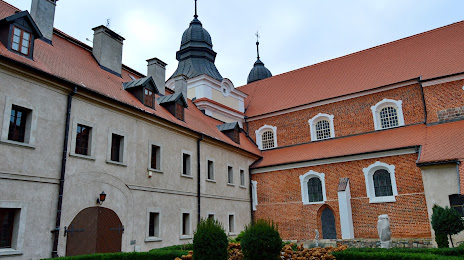 Klasztor Zakonu Braci Mniejszych Kapucynów, parafia pw. św. Jana Apostoła, Mogilno