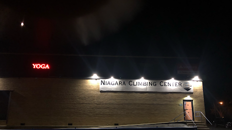 Niagara Climbing Center, North Tonawanda