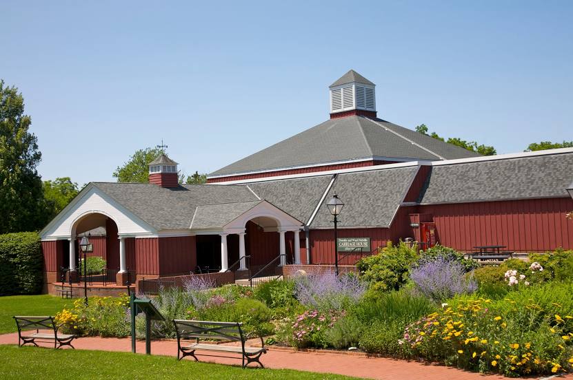 The Long Island Museum, 