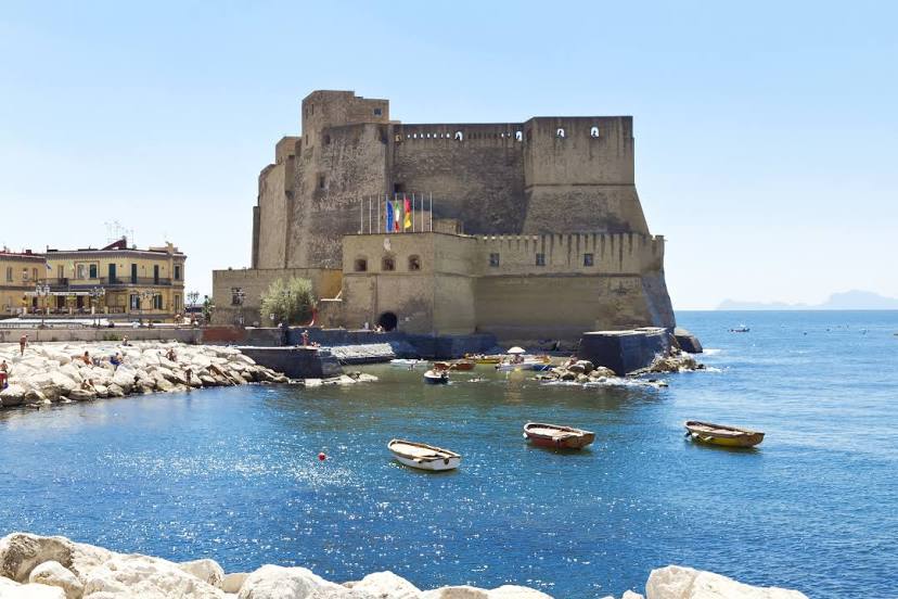 Ovo Castle, Nápoles