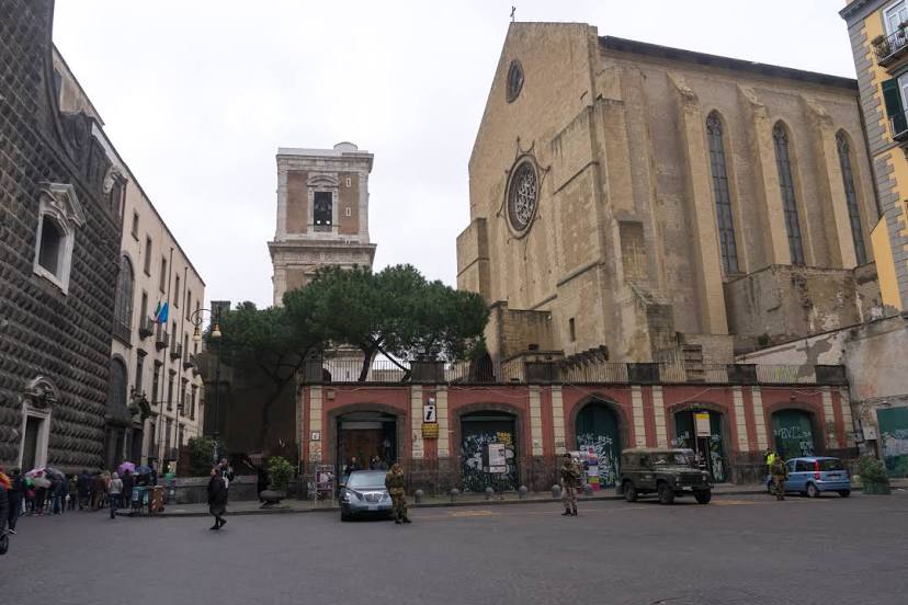 Complesso Monumentale di Santa Chiara, Nápoles