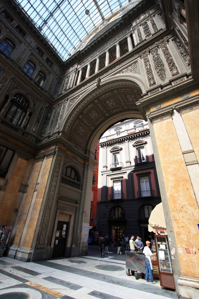 Galleria Umberto I, 