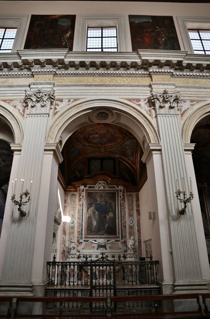 Complesso Monumentale Sant'Anna dei Lombardi, Nápoles