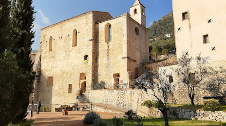 Monastero San Magno Fondi, Fondi