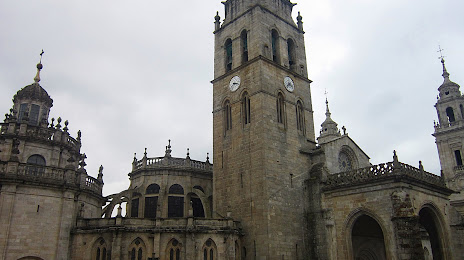 Galería La Catedral, Lugo