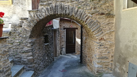 Museo della Pietra Piegata, Camaiore