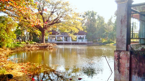 Lapaz Plaza Lake, 