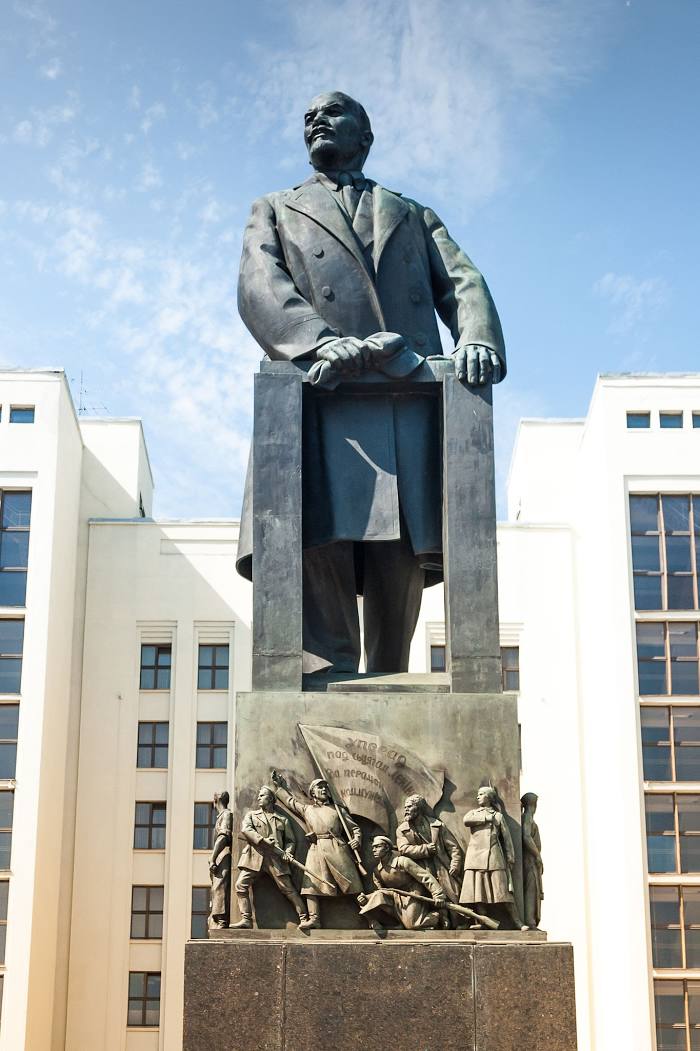 Памятник Ленину, 