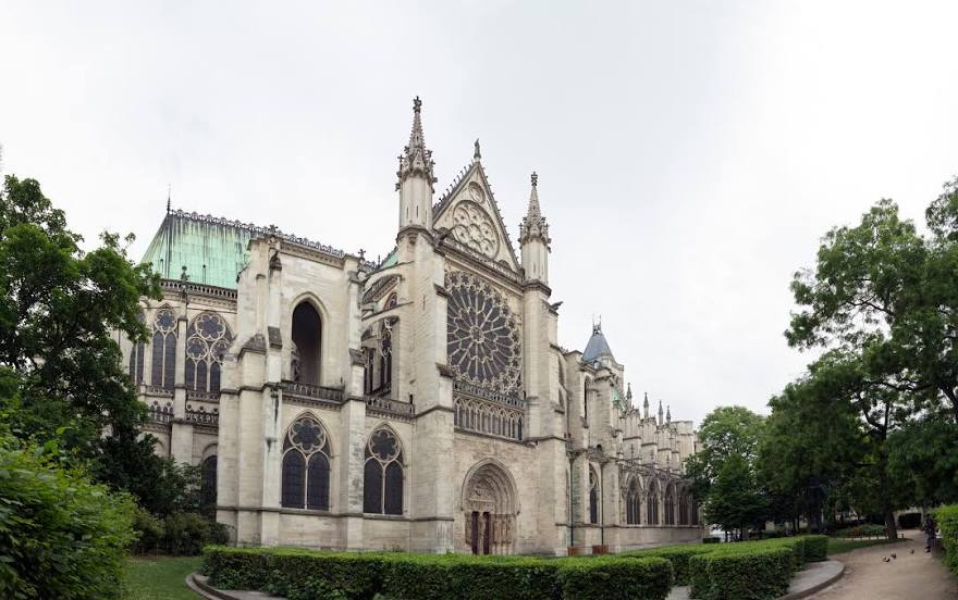 Basilica Cathedral of Saint Denis, París