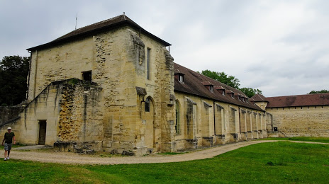 Abbaye de Maubuisson, Cergy